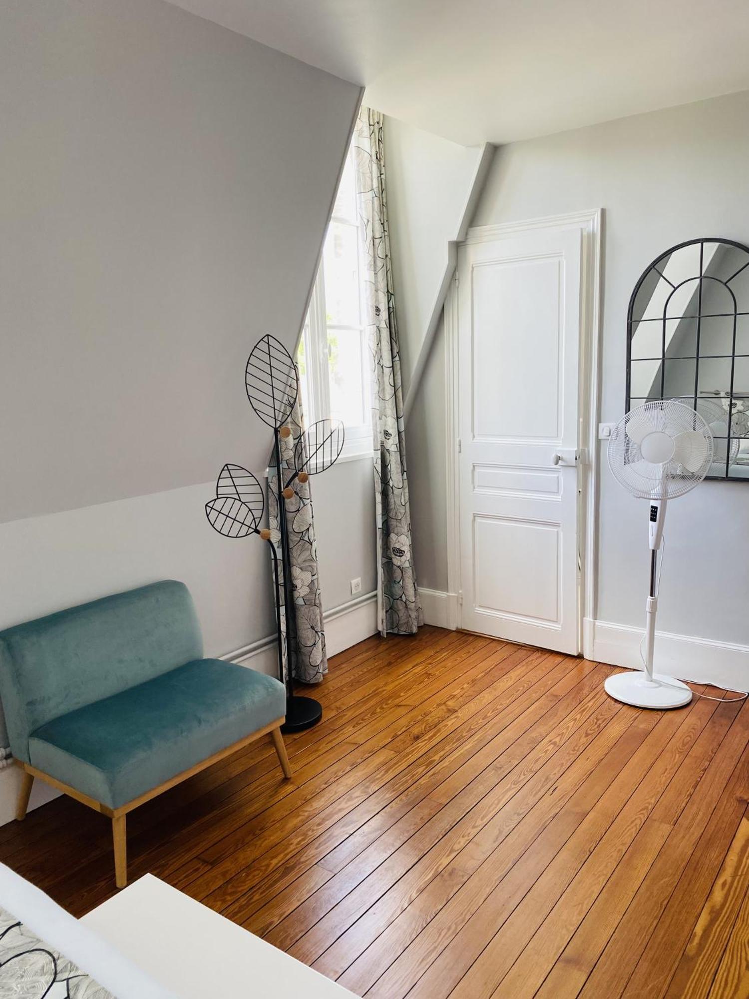 Standard Double Room,1557661237:JPEG